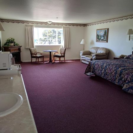Lighthouse Inn Crescent City Dış mekan fotoğraf