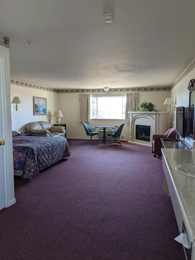 Lighthouse Inn Crescent City Dış mekan fotoğraf
