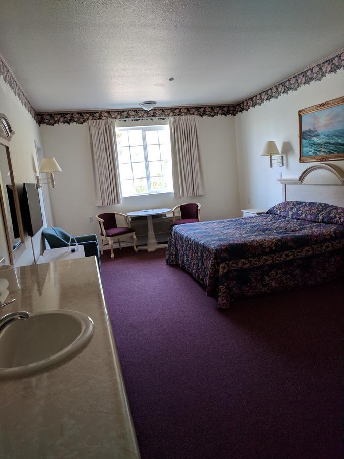 Lighthouse Inn Crescent City Dış mekan fotoğraf